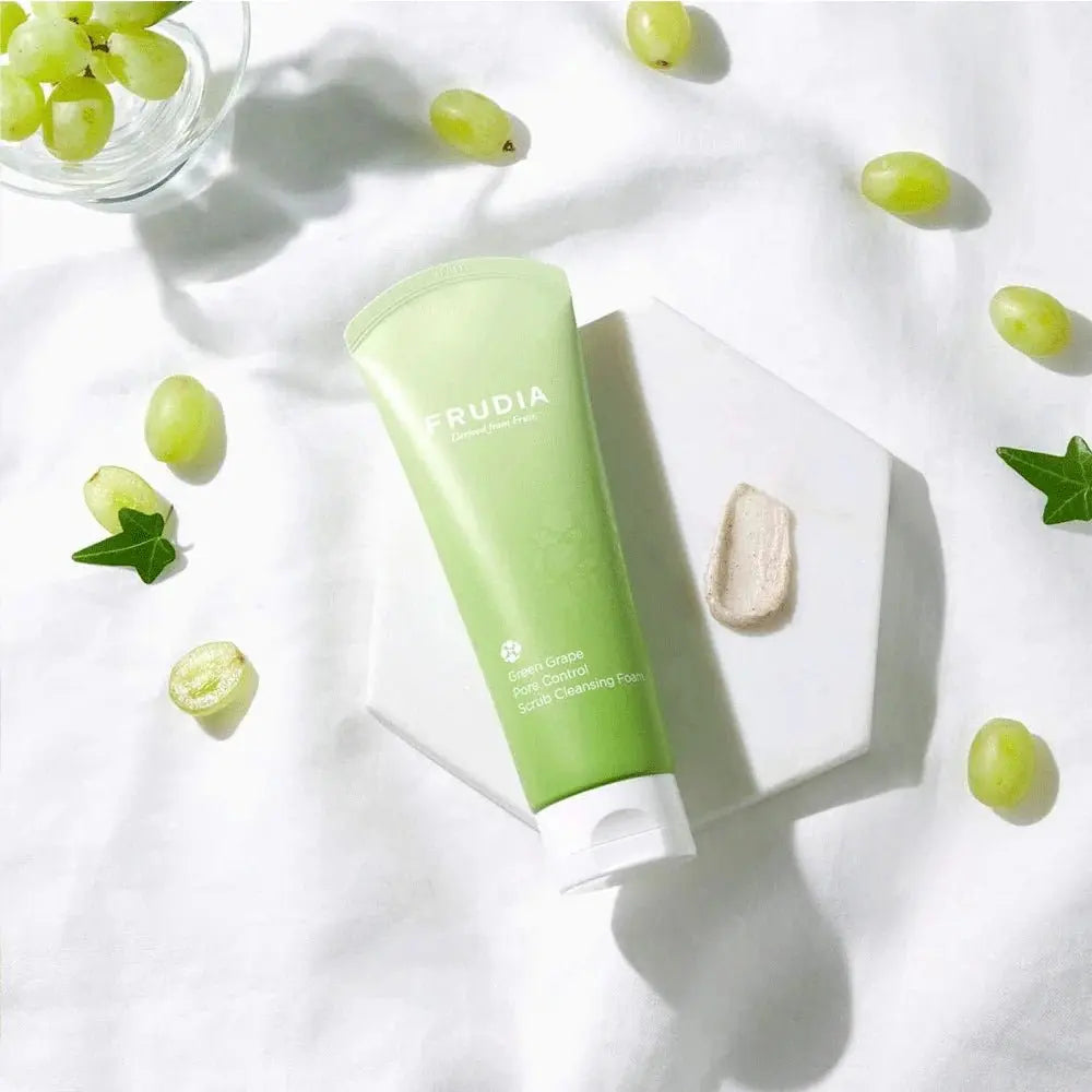 FRUDIA | Green Grape Pore Control Scrub Cleansing Foam - 145ml - PurMii